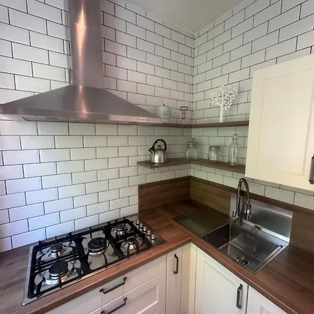 Feel Good At Dragon Bridge * Lublaň