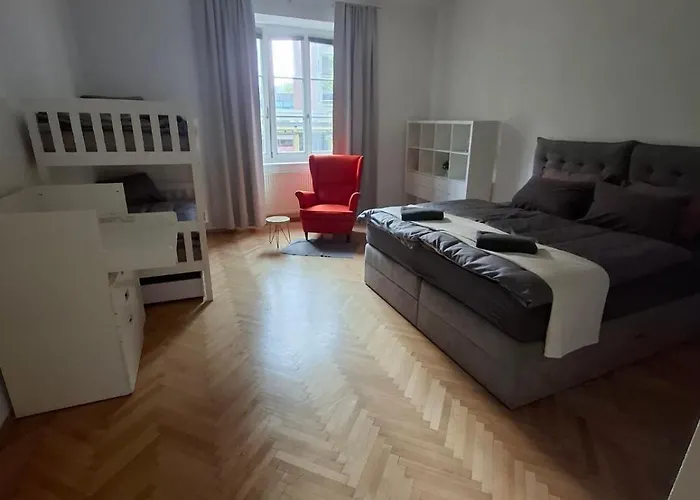 Feel Good At Dragon Bridge Apartmán